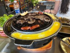 -胡悦里韩式烤肉(芝罘万达广场店)