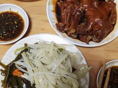 酱猪蹄-明红蹄花(糍粑店街店)