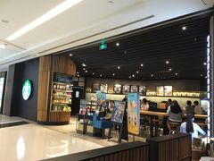 -星巴克(西藏路店)