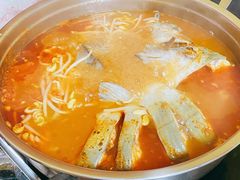 -弘烨 贵州酸汤 鱼火锅(东财店)