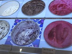 -哈根达斯(芳圆里店)