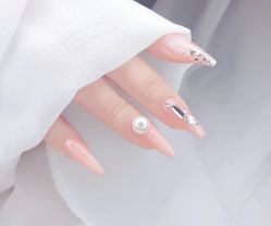 -EAST日式美甲美睫沙龙