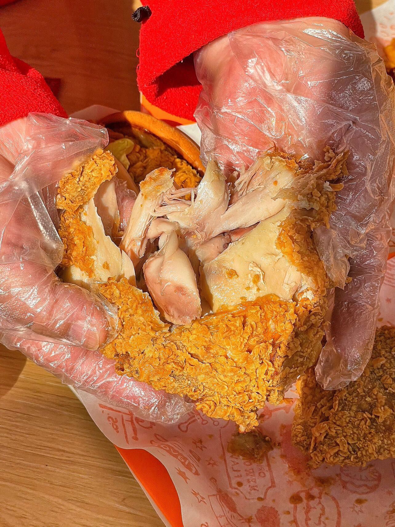 Tims天好中国合并Popeyes中国:“日咖夜酒”之后,“咖啡+炸鸡”更搭吗?