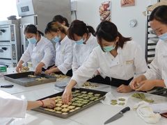 -美斯烘焙培训学院•蛋糕•面包•咖啡(宝安校区)