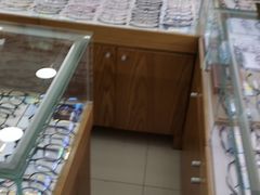 -宝岛眼镜公司(普育东路店)