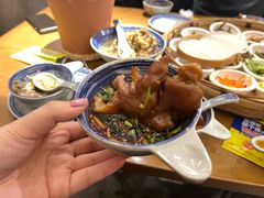 -包整·丝娃娃(一览甲秀楼风景店)