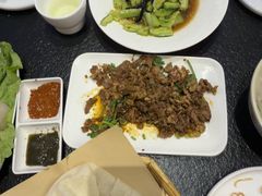 -丁里羊肉小镇(天鹅湖总店)