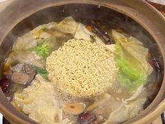-威邵鸡煲(西华路总店)
