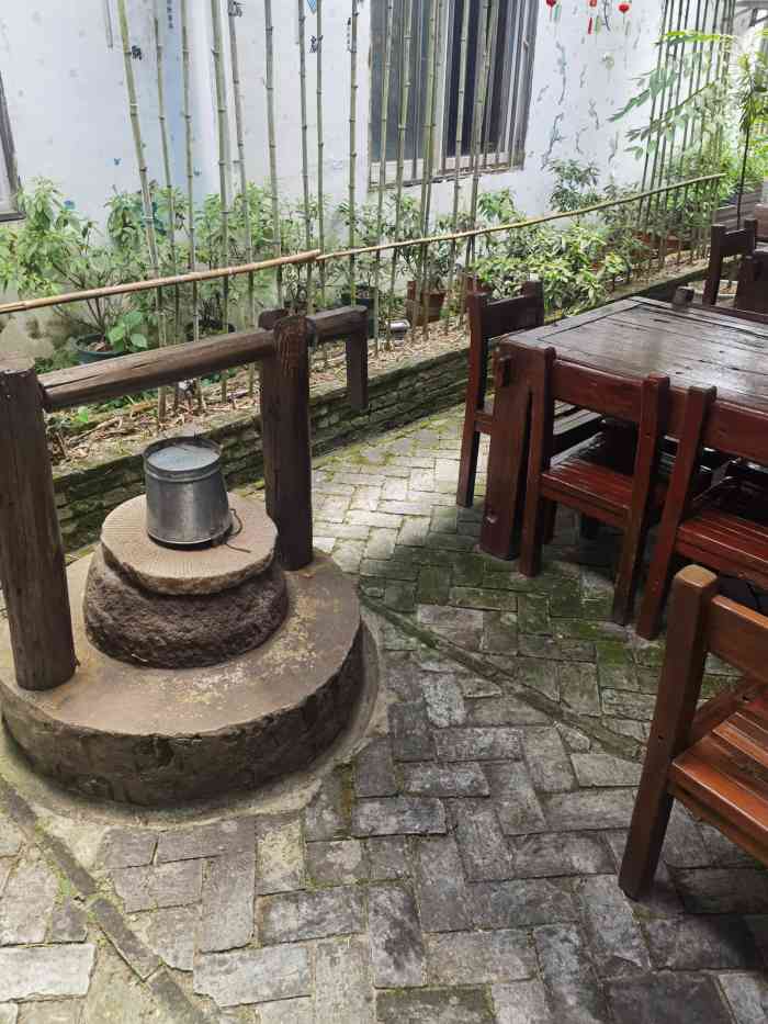 古井坊-"古井坊位于金山鱼嘴村里.到鱼嘴村黄鱼面似."-大众点评移动版