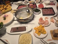 -花田里捞牛火锅(天润店)