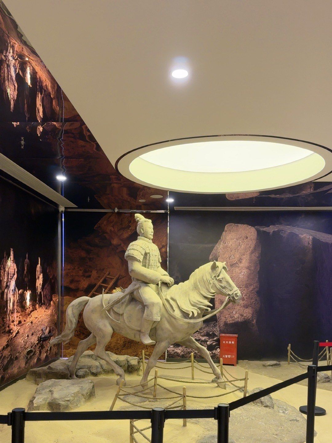 体验非常不错,效果很真实,人也不是很多