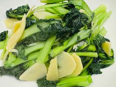 -侬佳蒸菜馆(听潮店)