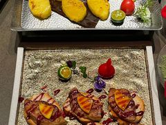 -蟹犇前•帝王蟹雪蟹(陆家嘴店)