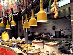 -咖啡苑自助餐厅·中国大饭店