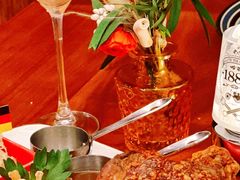 -1886德国汽车餐厅(外滩中央店)