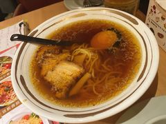 -Lia Cafe Bar Restaurant松山咖啡屋