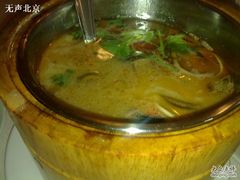 20101015360-凤凰台淮杨府