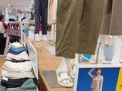 -优衣库(上海虹口龙之梦店)