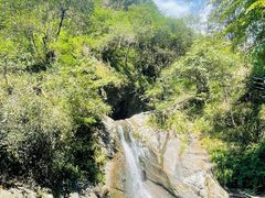 -周洛大峡谷