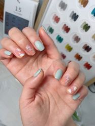 -董小姐日式美甲美睫·皮肤管理