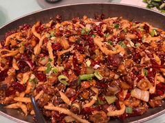 拨鱼子鸡-竹溪一号·天域阁(骑马山店)