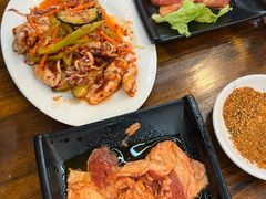 -韩风烤牛肉冷面店