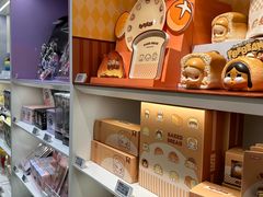 -泡泡玛特POPMART(万达店)