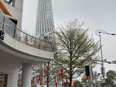 -广州琶洲会展广州塔地铁站轻居酒店