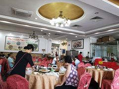 大堂-红日饭店(裕隆三路店)