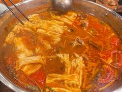 -亮欢寨酸汤鱼(沙冲路店)