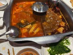 -海底捞火锅(杭州庆春路夜宵主题店)