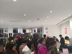 -优衣库(南京建邺万达广场店)