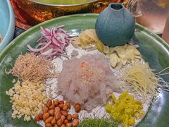 -得意咚瓜·顺德鱼生·冬瓜火锅(深圳首店)