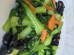 -宾朋海鲜特色美食餐厅·纯手工鲅鱼水饺(兴海路店)