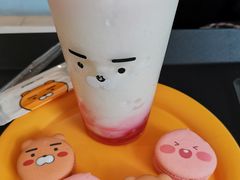 -KAKAO FRIENDS(弘大店)