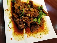 -蒙艾里民族传统菜蒙餐