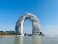 -湖州太湖旅游度假区-月亮广场