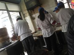 -严氏重油烧麦(民权路店)