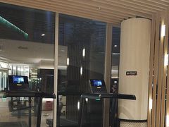-W FITNESS 威尔仕健身·游泳(万科天空之城店)