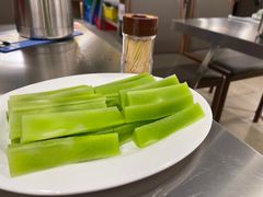 -胡须佬鸡煲四季火锅店(石厦西村直营店)