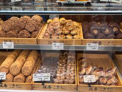 -拢香糕点(万达店)