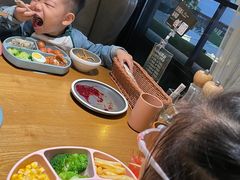 -西语炭烧牛排·西厨(石龙店)