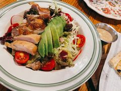 牛油果鸡扒沙拉-I HOLIC艾豪丽披萨(KKone店)