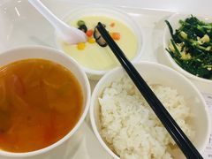 -浦东图书馆读者餐厅