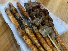 -蚝哥花姐湛江烤生蚝(美丽湾市场店)