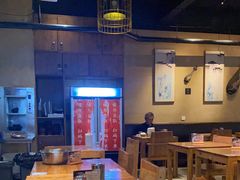 大堂-串大叔炭火烤串·鸡西大冷面刀削面(总店)