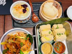 -银米·云南传统过桥米线(双廊黑金冠店)