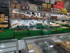 面包甜点陈列柜-闻酥园(青羊区人民中路店)