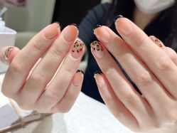 -荷茉里美甲美睫