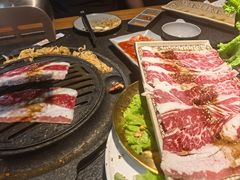-七甲山烤肉(长白山奇石山珍根艺一条街店)